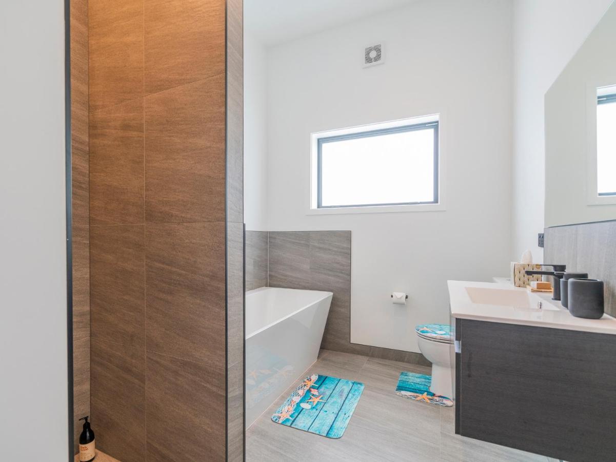 Sun And Sea Sanctuary - Whitianga Holiday Home Екстер'єр фото