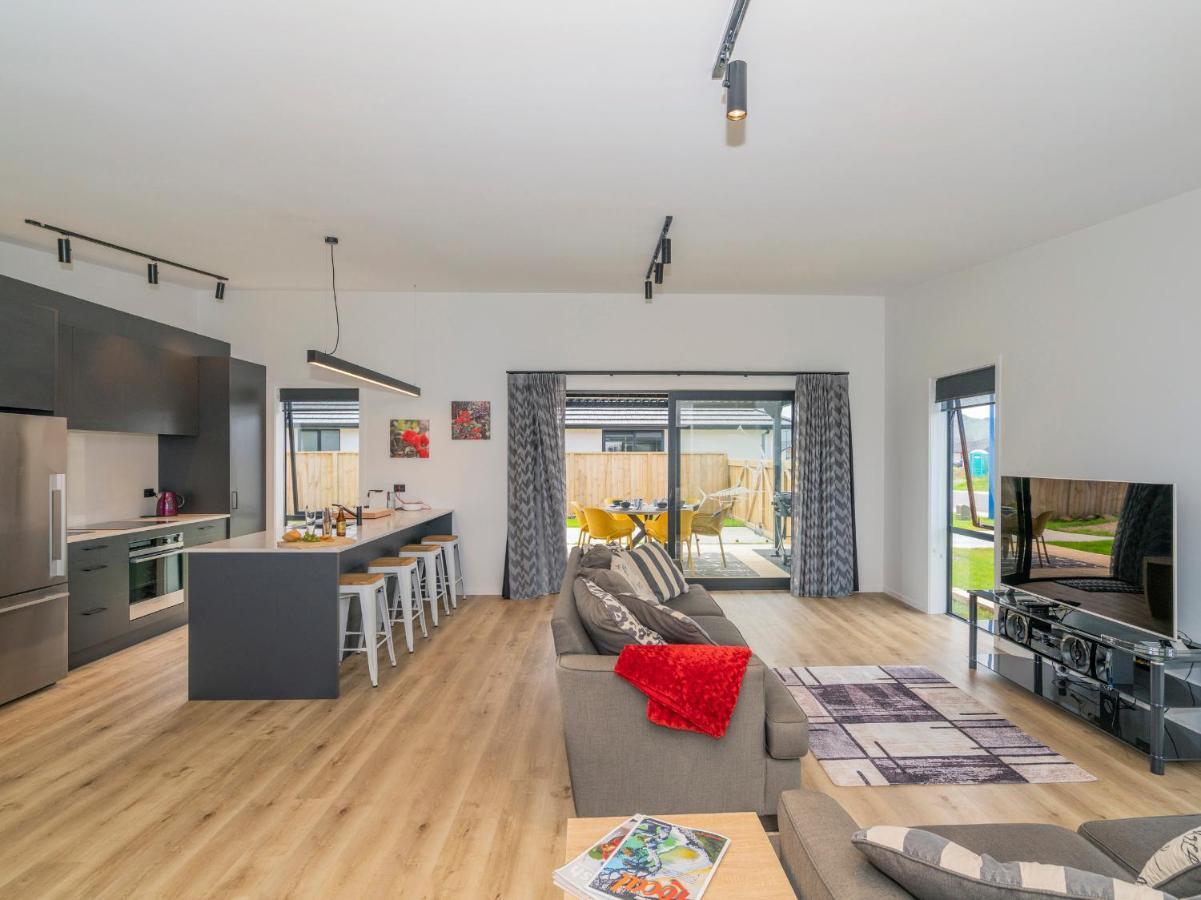 Sun And Sea Sanctuary - Whitianga Holiday Home Екстер'єр фото