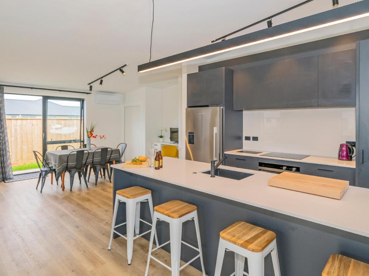 Sun And Sea Sanctuary - Whitianga Holiday Home Екстер'єр фото